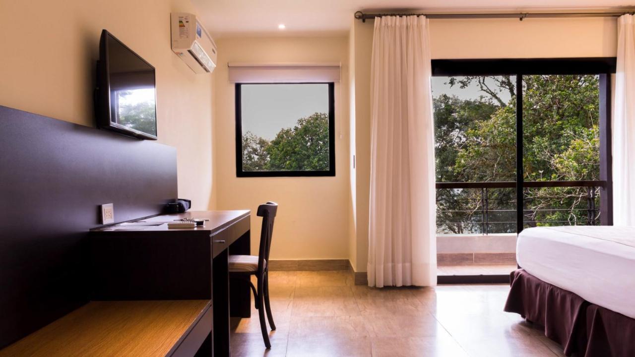 Pirayu Hotel & Resort ปูแอร์โตอีกวาซู ภายนอก รูปภาพ