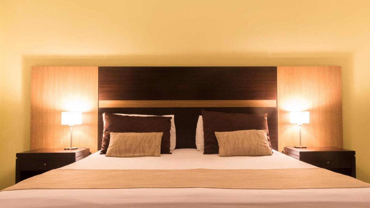 Pirayu Hotel & Resort ปูแอร์โตอีกวาซู ภายนอก รูปภาพ