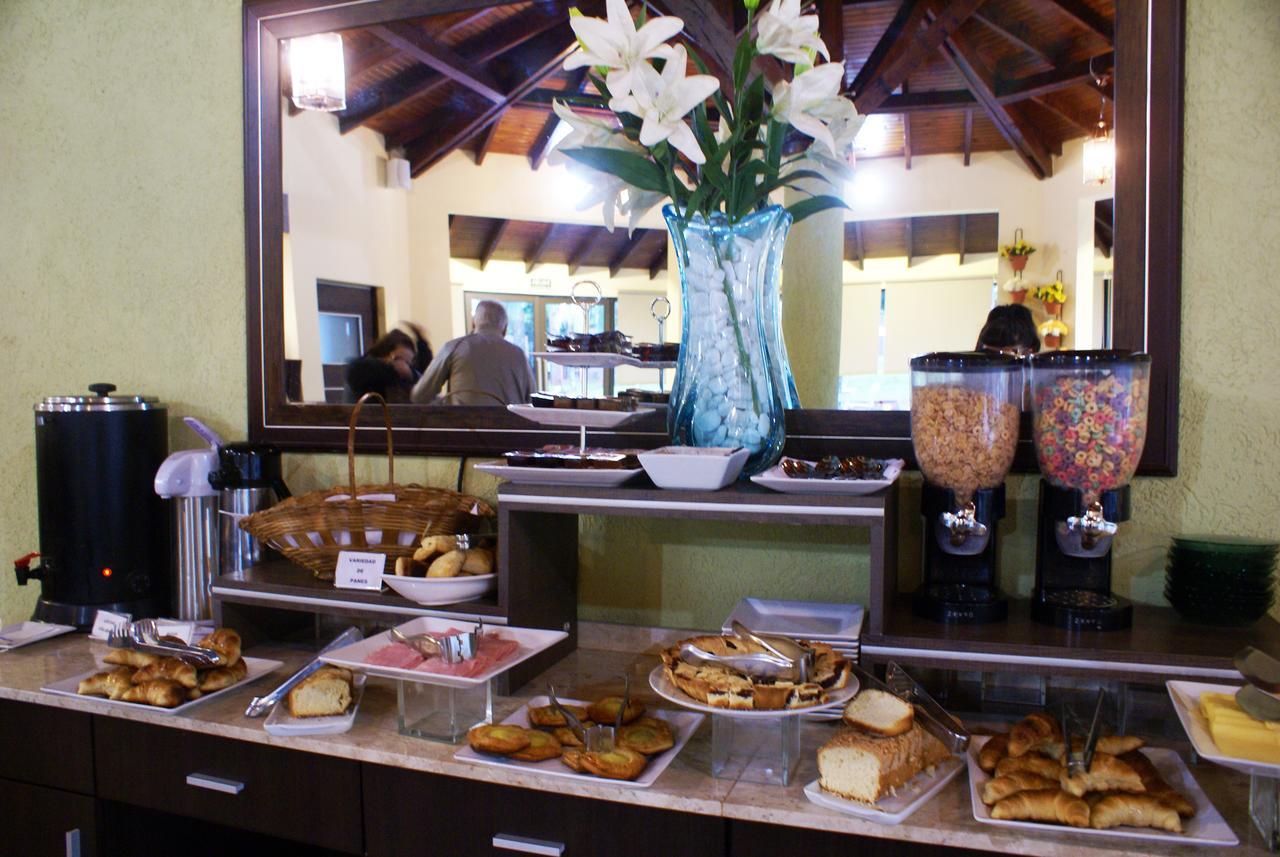 Pirayu Hotel & Resort ปูแอร์โตอีกวาซู ภายนอก รูปภาพ