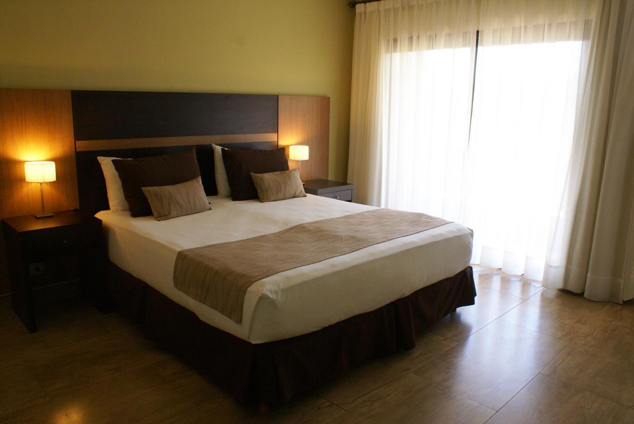 Pirayu Hotel & Resort ปูแอร์โตอีกวาซู ภายนอก รูปภาพ